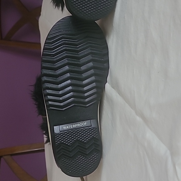 Womens NEW Sorel Joan of Artic Boots SIZE 7 DARK BROWN WITH.BLACK FUR - Picture 6 of 7